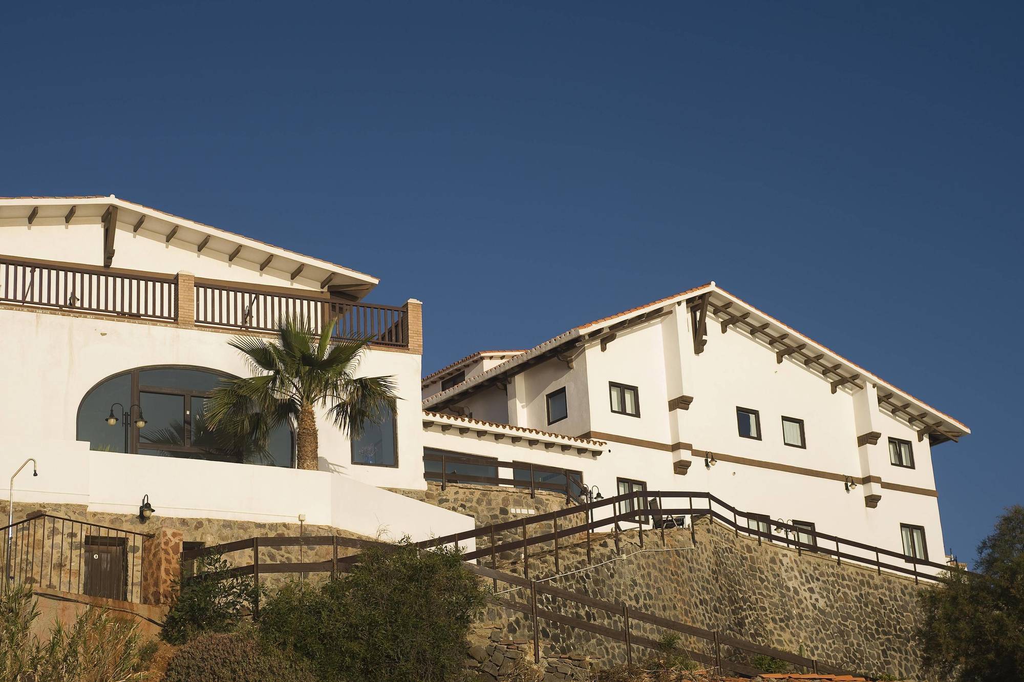 Doña Pakyta Hotel